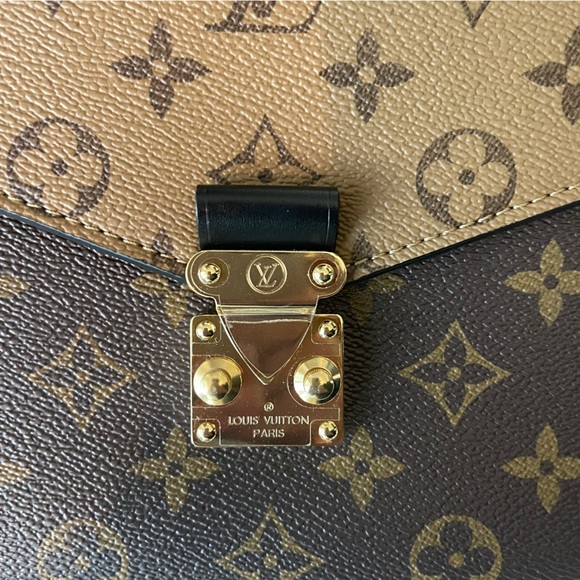 **SOLD** POCHETTE MÉTIS - Monogram Reverse - Picture 2 of 13